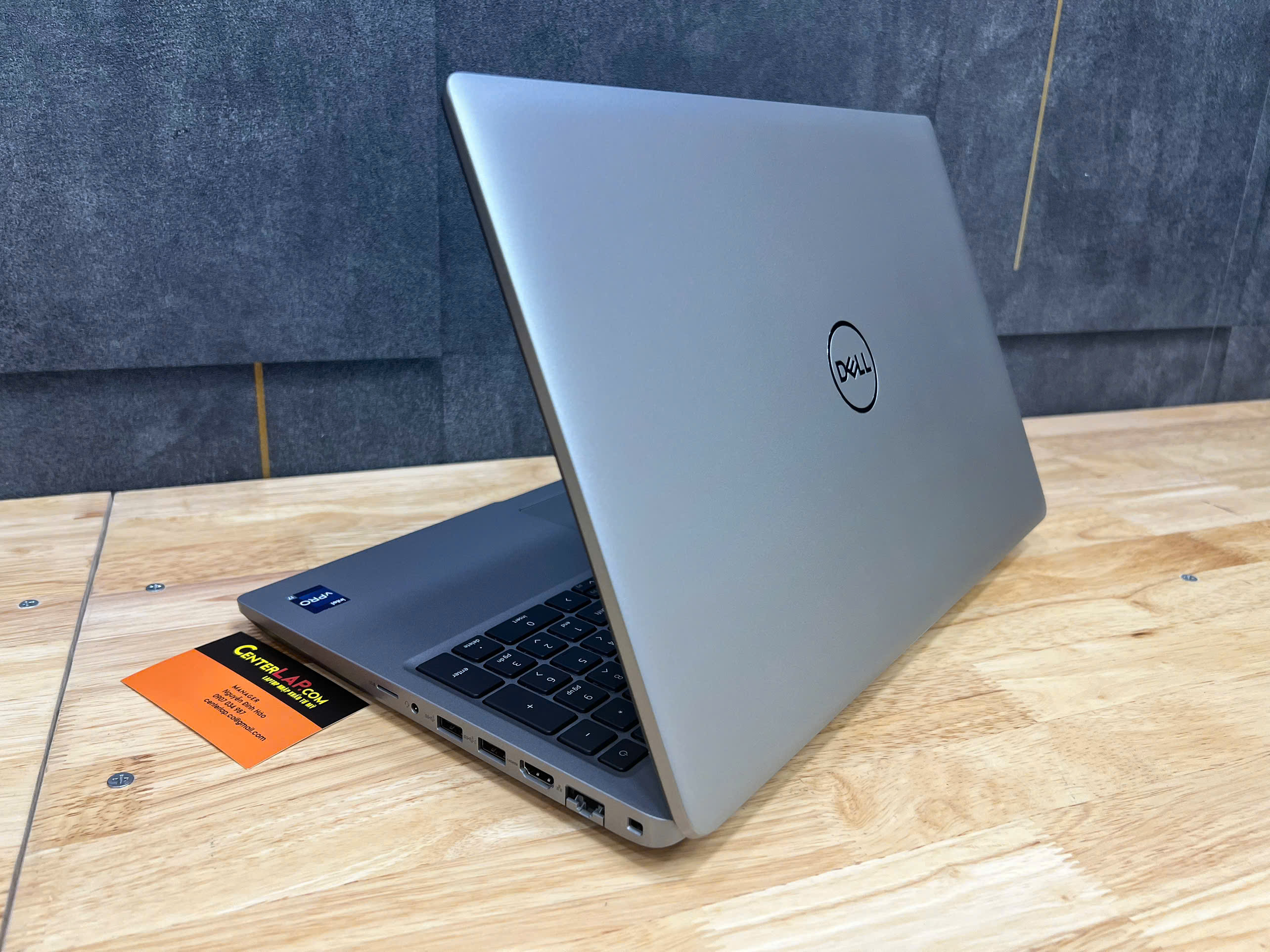 Dell Precision 3581 Core i7 13800H Ram 32GB SSD 512GB NVIDIA RTX A500 4GB 15.6" IPS FHD (1920*1080) - Máy mới 99%