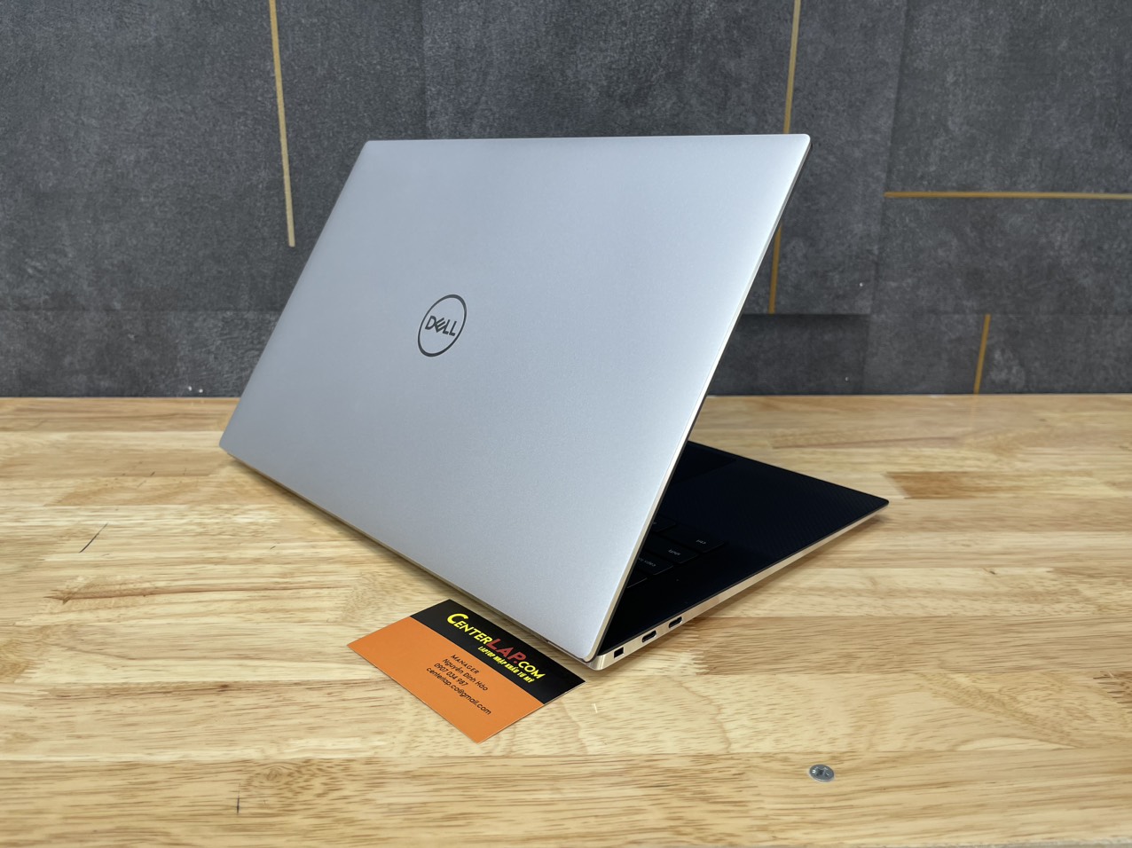 Dell XPS 15 9510, Core i9-11900H Up To 4.90Ghz, Ram 64GB, SSD 512GB M.2 PCle, NVIDIA GeForce RTX 3050 Ti 4GB, 15.6" OLED TOUCH - Máy Mới 98%