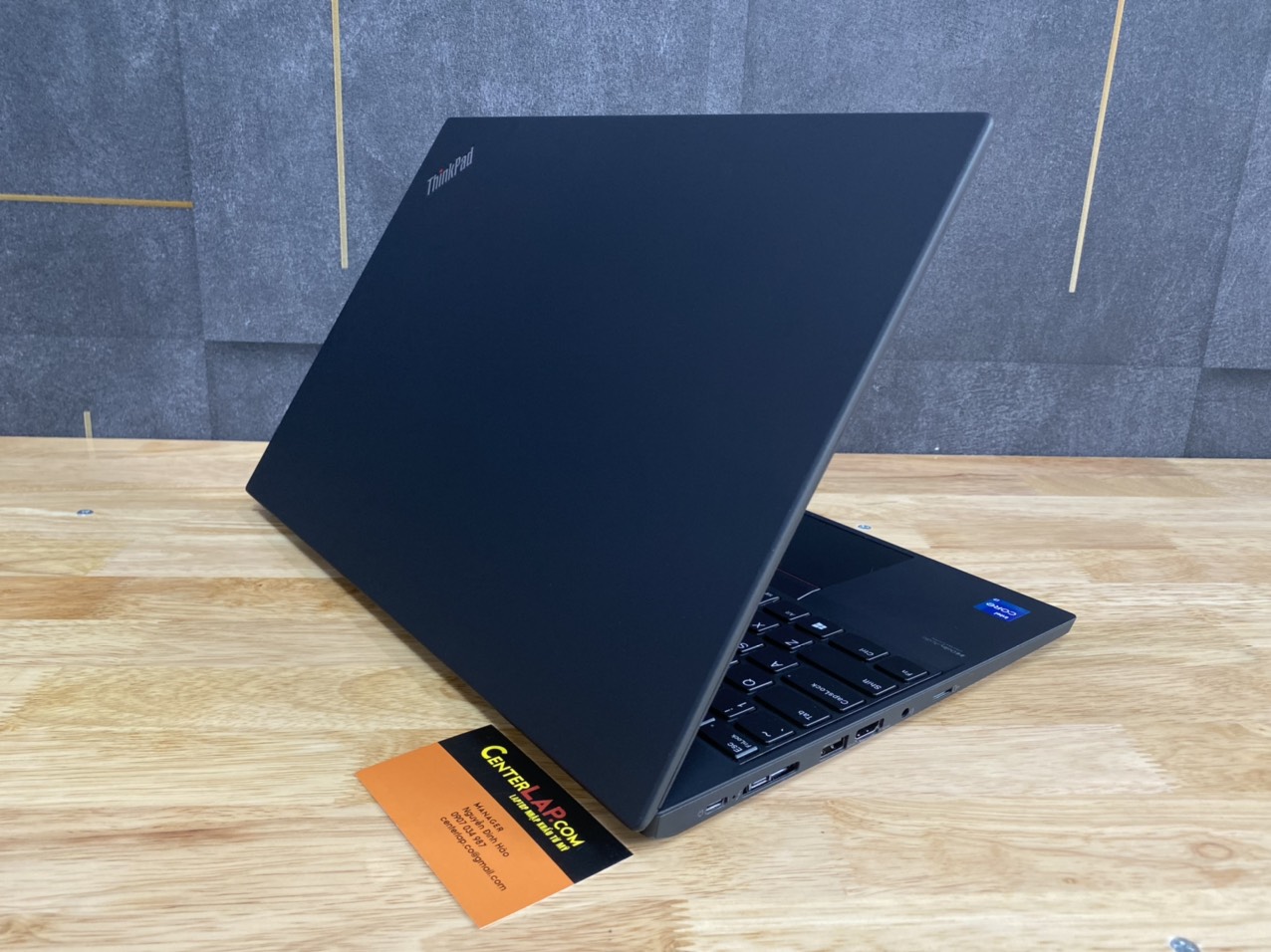 Lenovo Thinkpad T16 Gen 2, Core i7 1365U Ram 16GB, SSD 512GB, 15.6" IPS FHD Touch- Máy Mới 99%